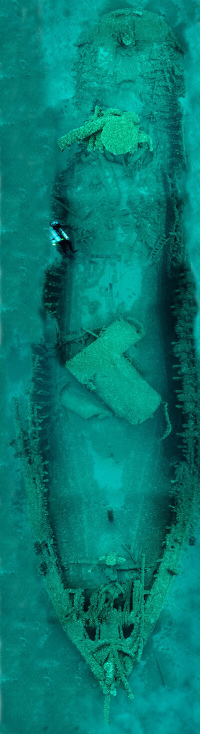 an overhead view of a shipwreck